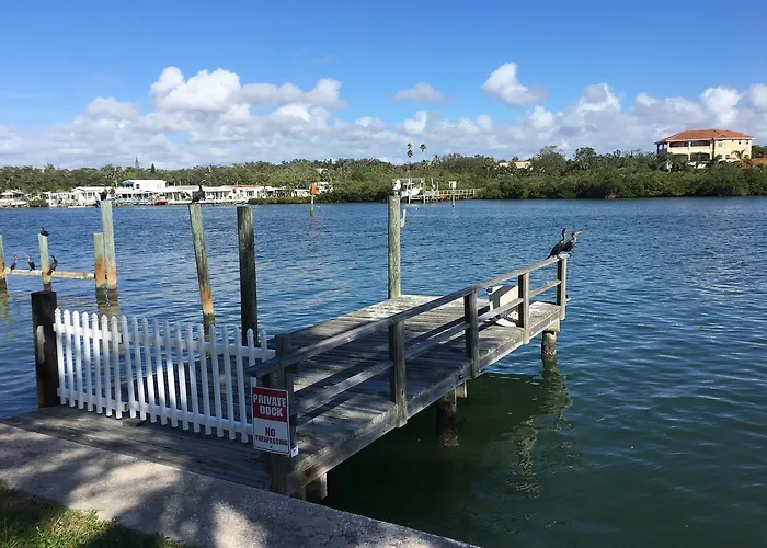 Joyce's Beachfront 3