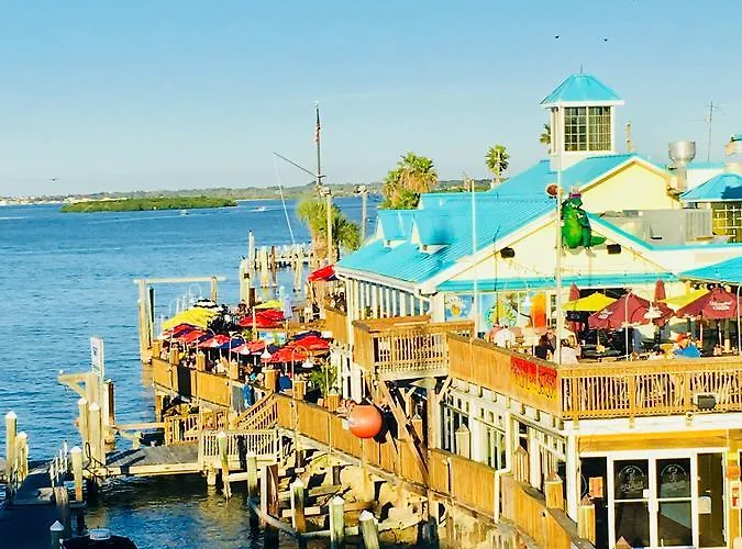 Joyce's Beachfront 3 Clearwater Beach