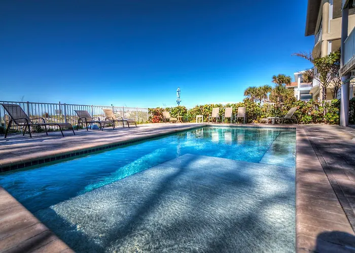 Hotel Joyce's Beachfront 3 *