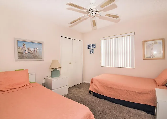 Hotel Joyce's Beachfront 3 *