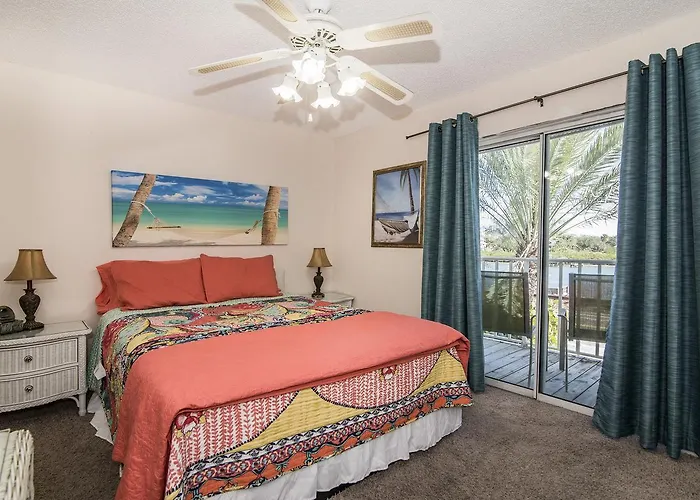 Joyce's Beachfront 3 Clearwater Beach